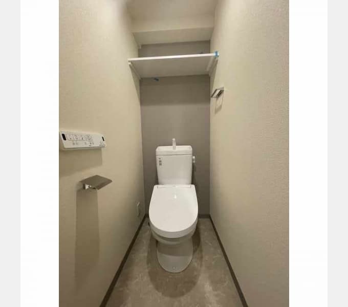 Room image 11