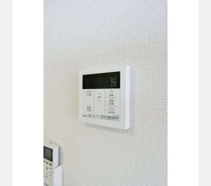 Room image 14