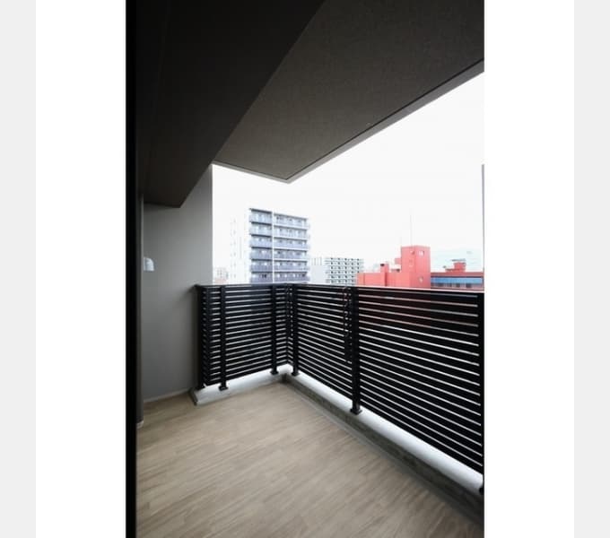 Room image 10