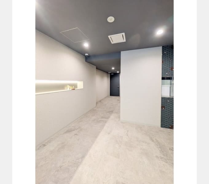 Room image 16