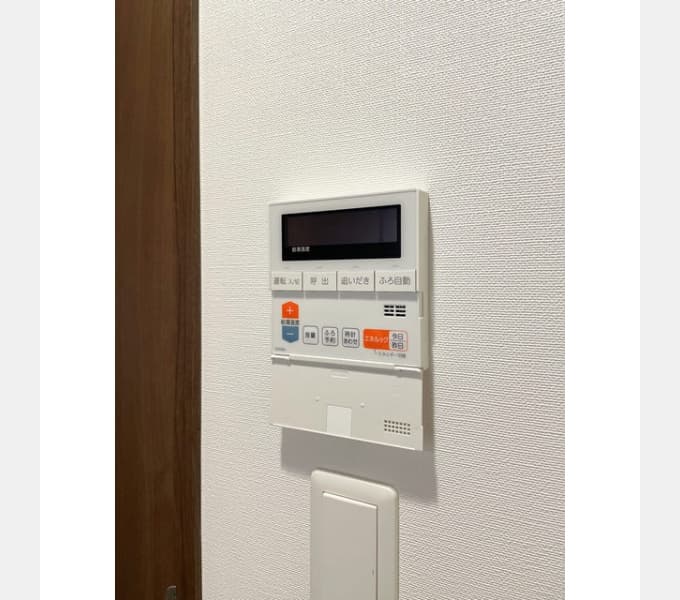 Room image 13