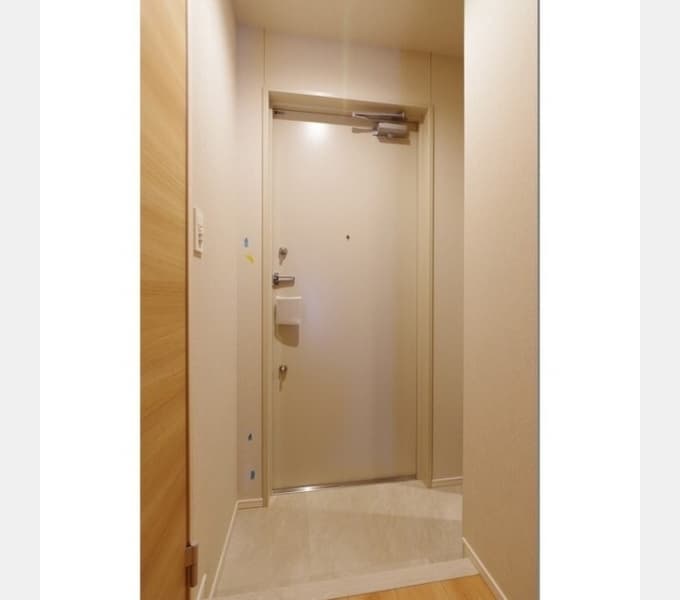 Room image 10