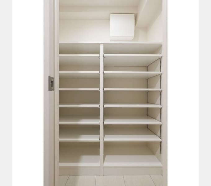Room image 13