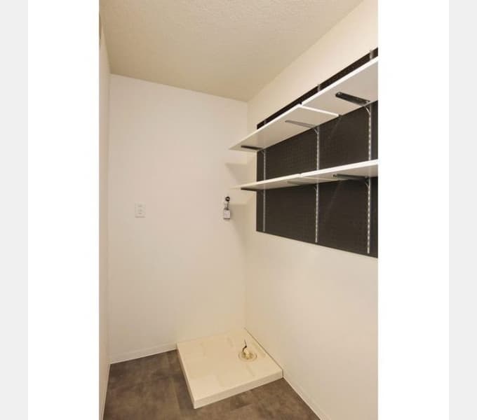 Room image 14