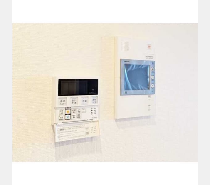 Room image 11