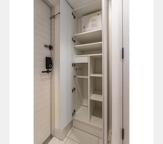 Room image 12