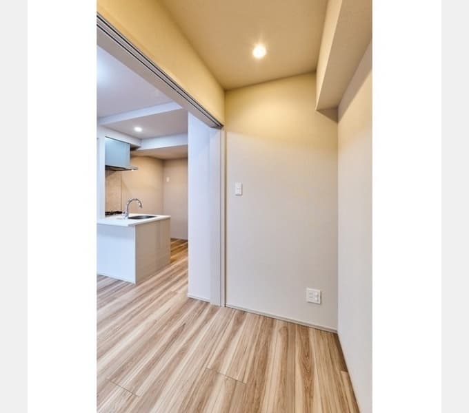 Room image 9