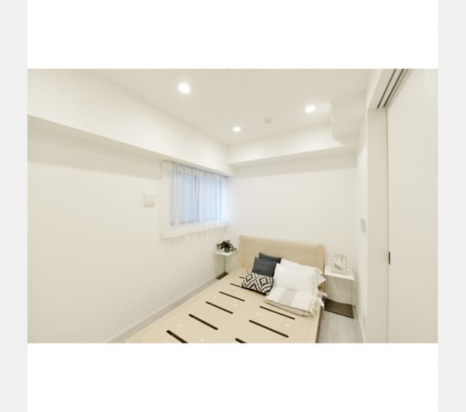Room image 12