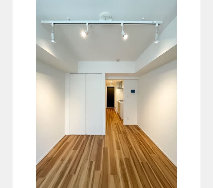 Room image 9
