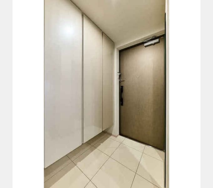 Room image 13