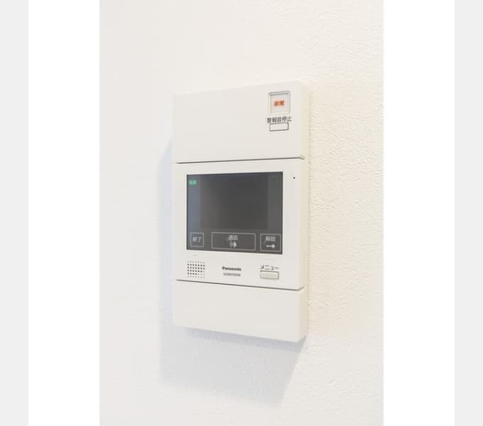 Room image 11
