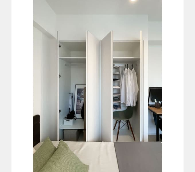 Room image 8