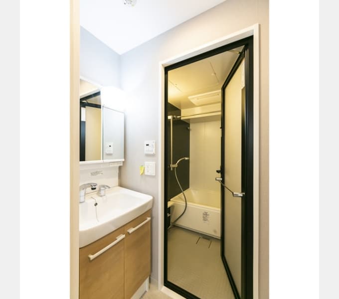Room image 9