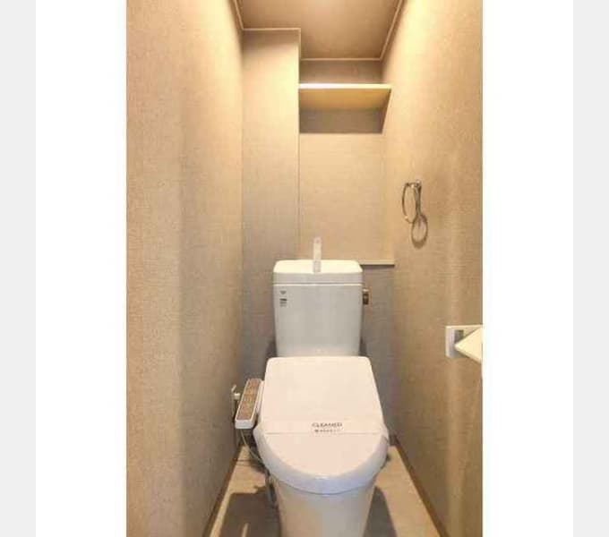 Room image 10