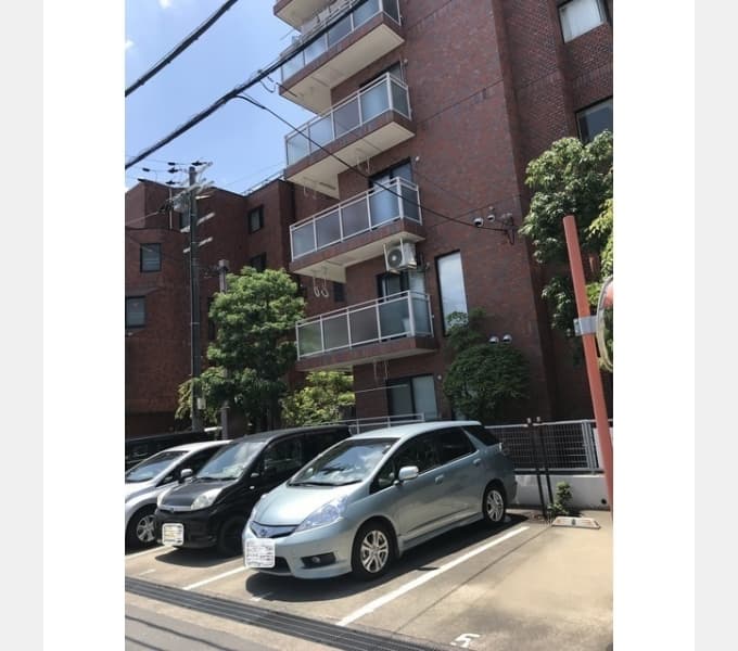 Room image 11
