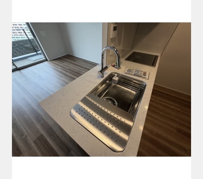 Main interior of Dresse Kohoku Center North