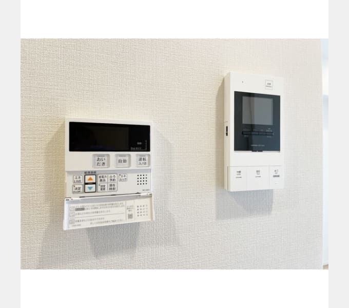 Room image 11
