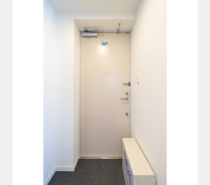 Room image 11