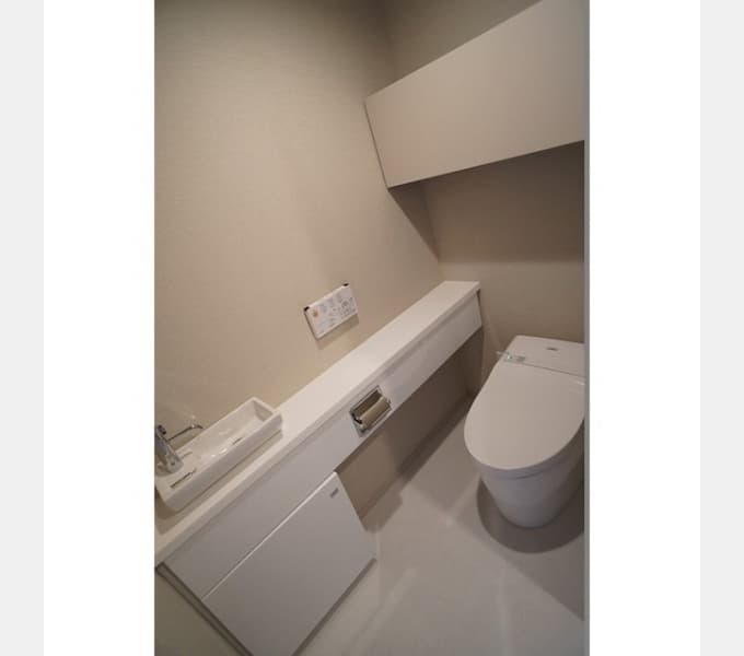 Room image 11