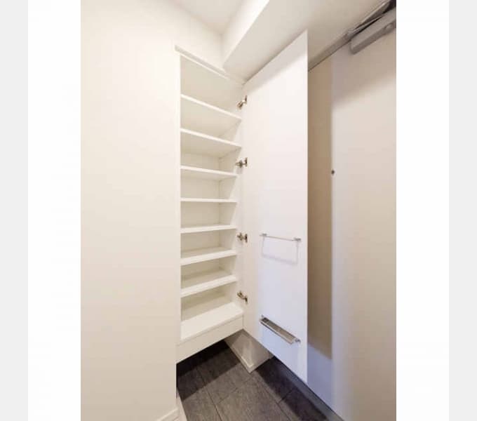 Room image 14