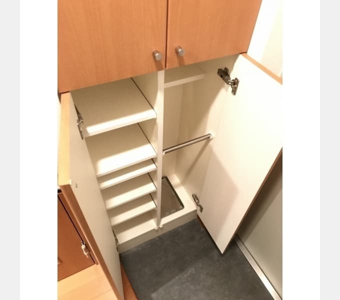 Room image 12