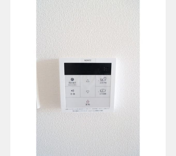 Room image 11