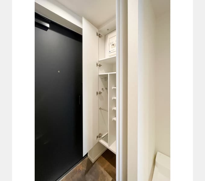 Room image 13