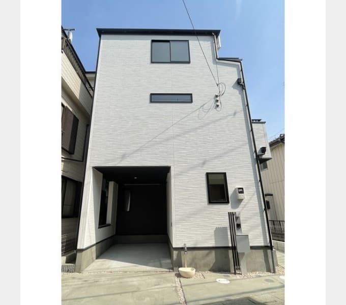 Main exterior of KoletFujimi Mizutani East