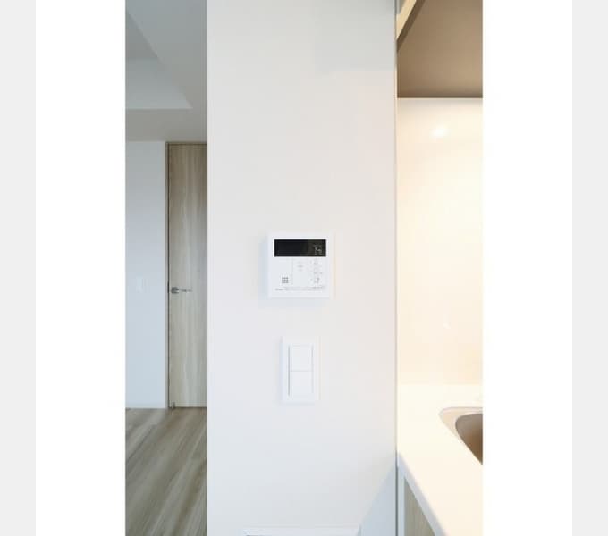 Room image 12