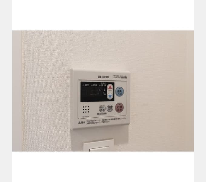 Room image 11
