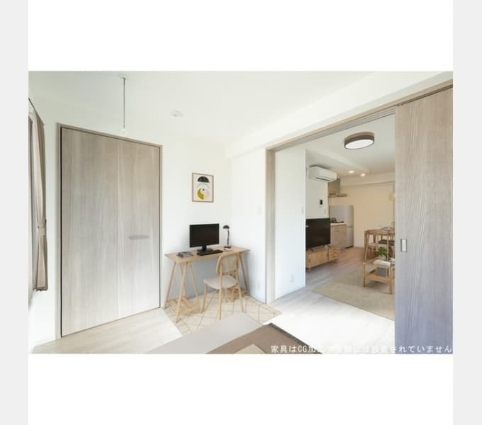 Room image 10