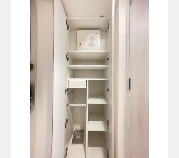 Room image 11