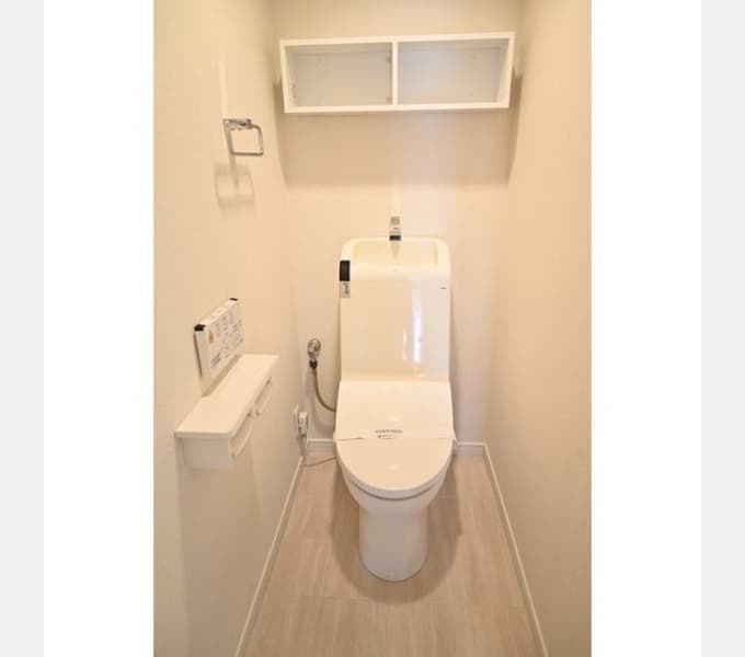 Room image 14