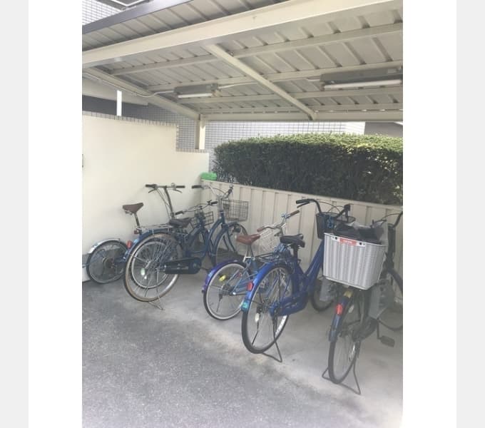 Room image 16