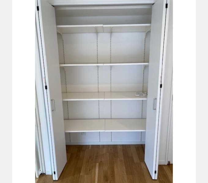 Room image 13
