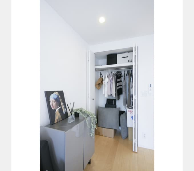 Room image 11