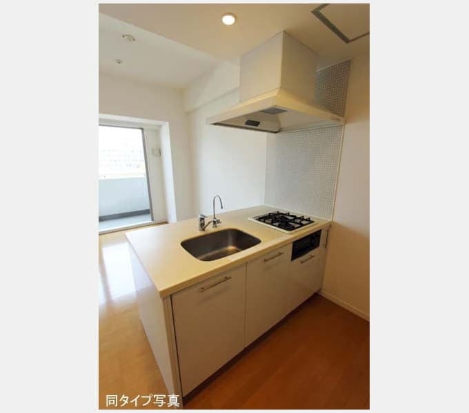 Preview interior of Makuhari Bay Town Marine Fort