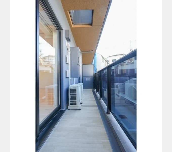 Room image 10