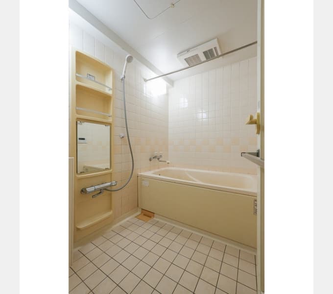 Room image 9