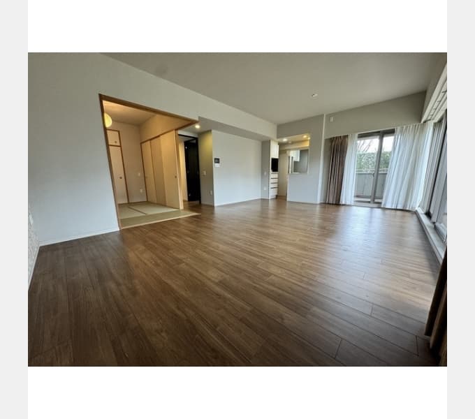 Preview interior of Utricia Fourth Avenue