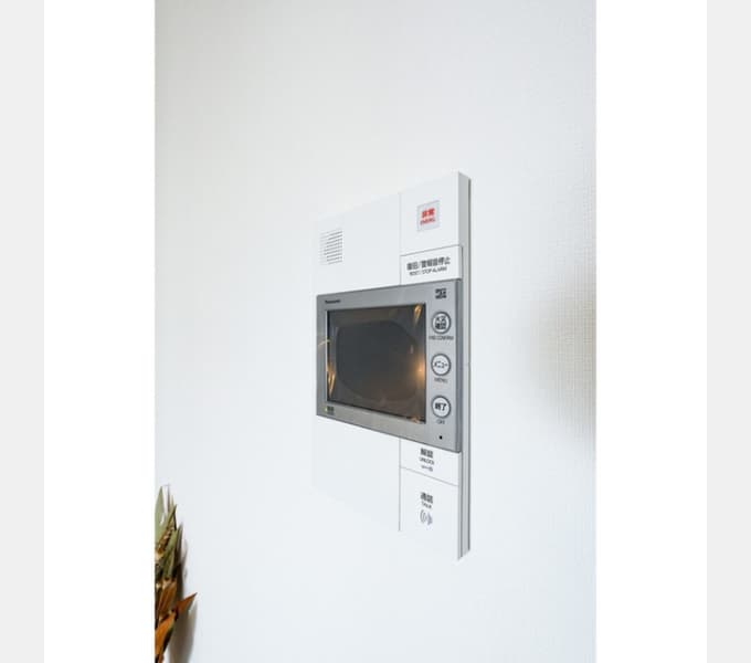 Room image 11