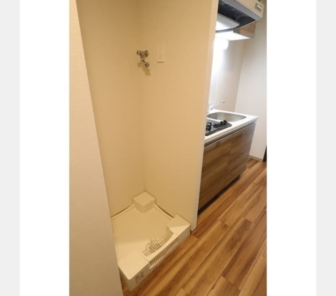 Room image 14