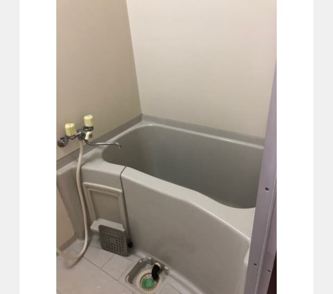 Room image 8