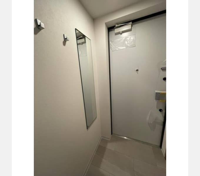 Room image 12