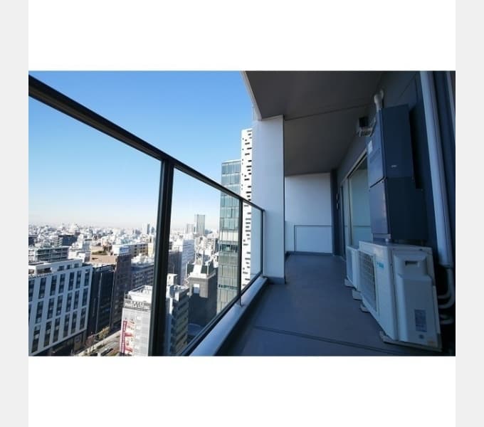 Room image 15