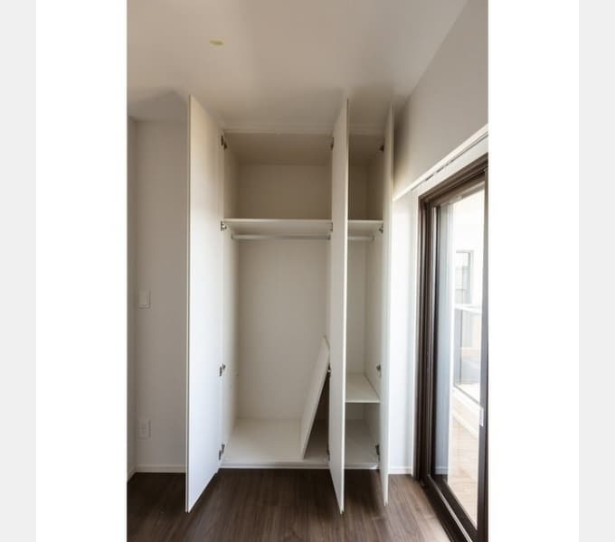 Room image 15