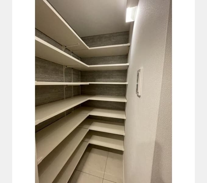 Room image 15