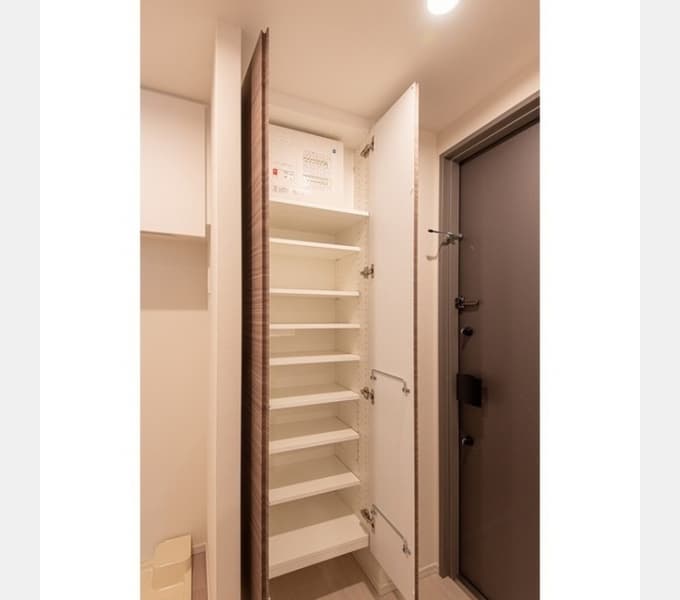 Room image 13