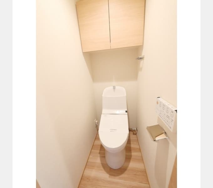 Room image 9