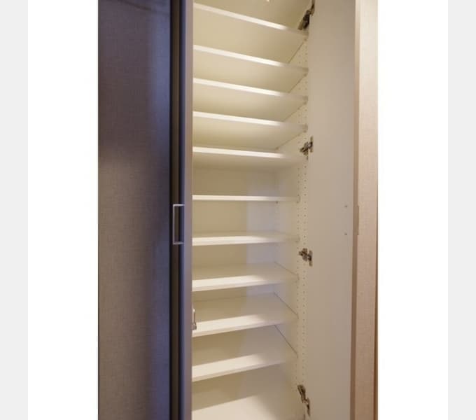 Room image 14